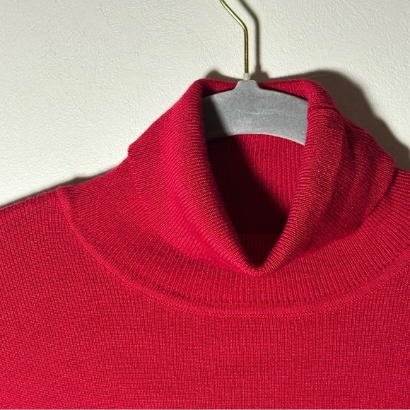 Chico’s Red Turtleneck Ribbed Sides Sweater size 2 (L) - Picture 2 of 8